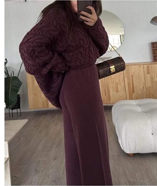 Örgülü Kazak ve Triko Pantolon takım